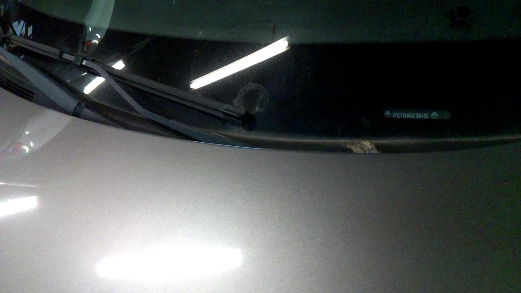 Braccio tergicristallo anteriore sinistro RENAULT LAGUNA 3 PHASE 1 COUPE Diésel - 1