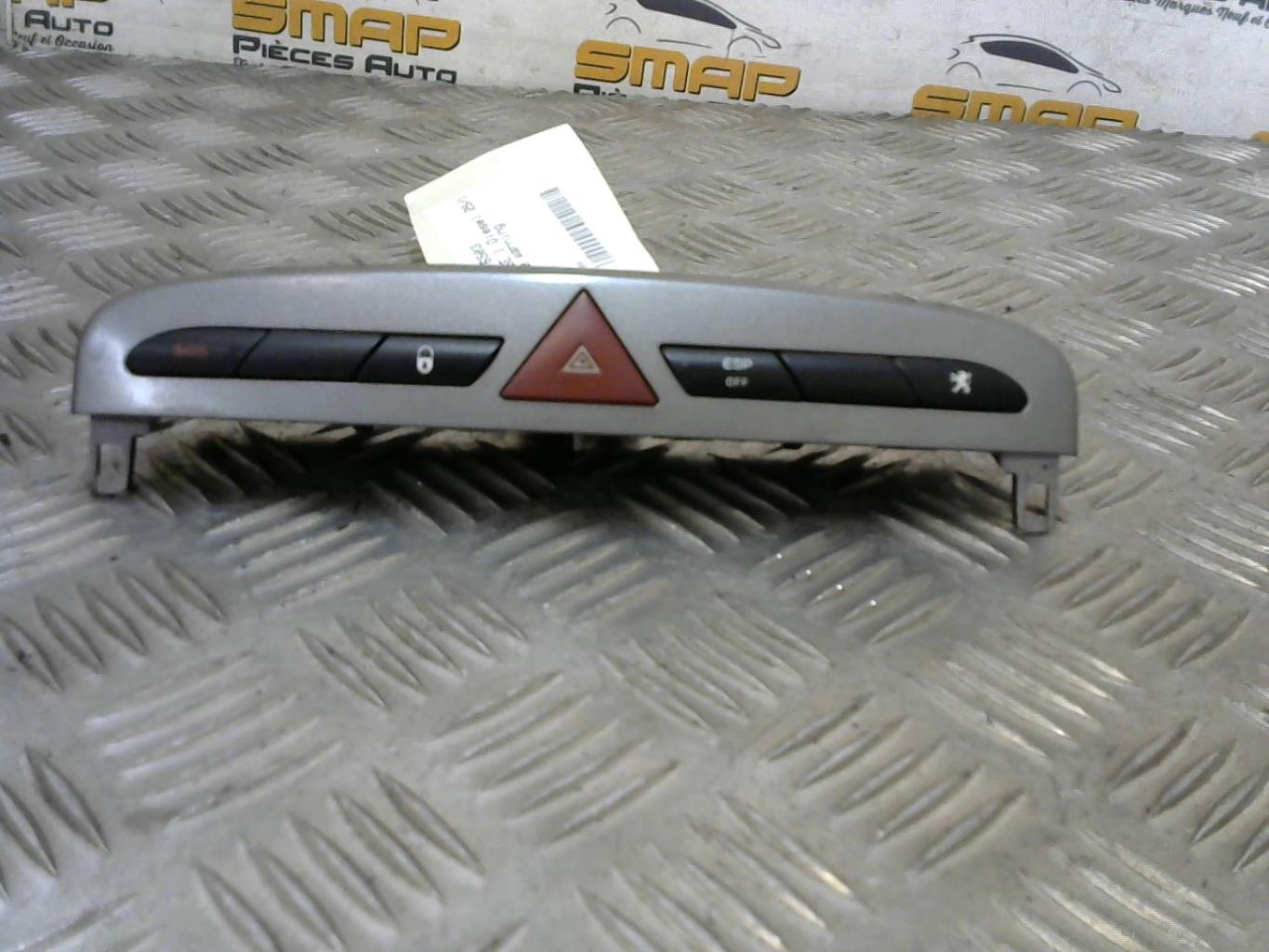 Interruttore luci emergenza PEUGEOT 308 1 PHASE 2 Diésel - 1