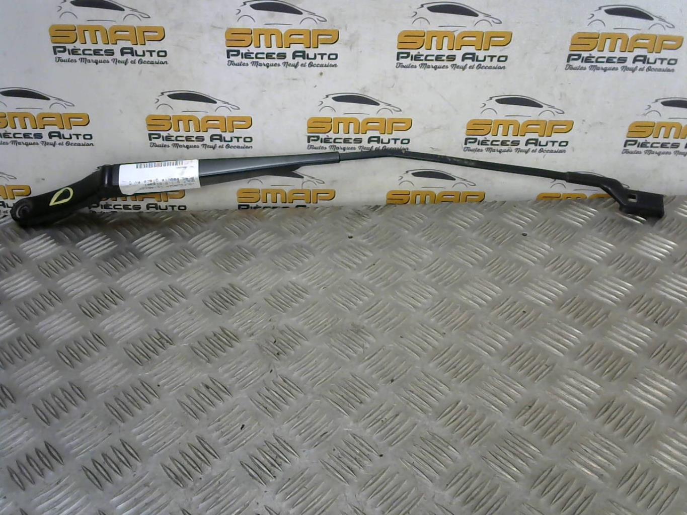 Braccio tergicristallo anteriore destro VOLKSWAGEN GOLF 6 Diésel - 1