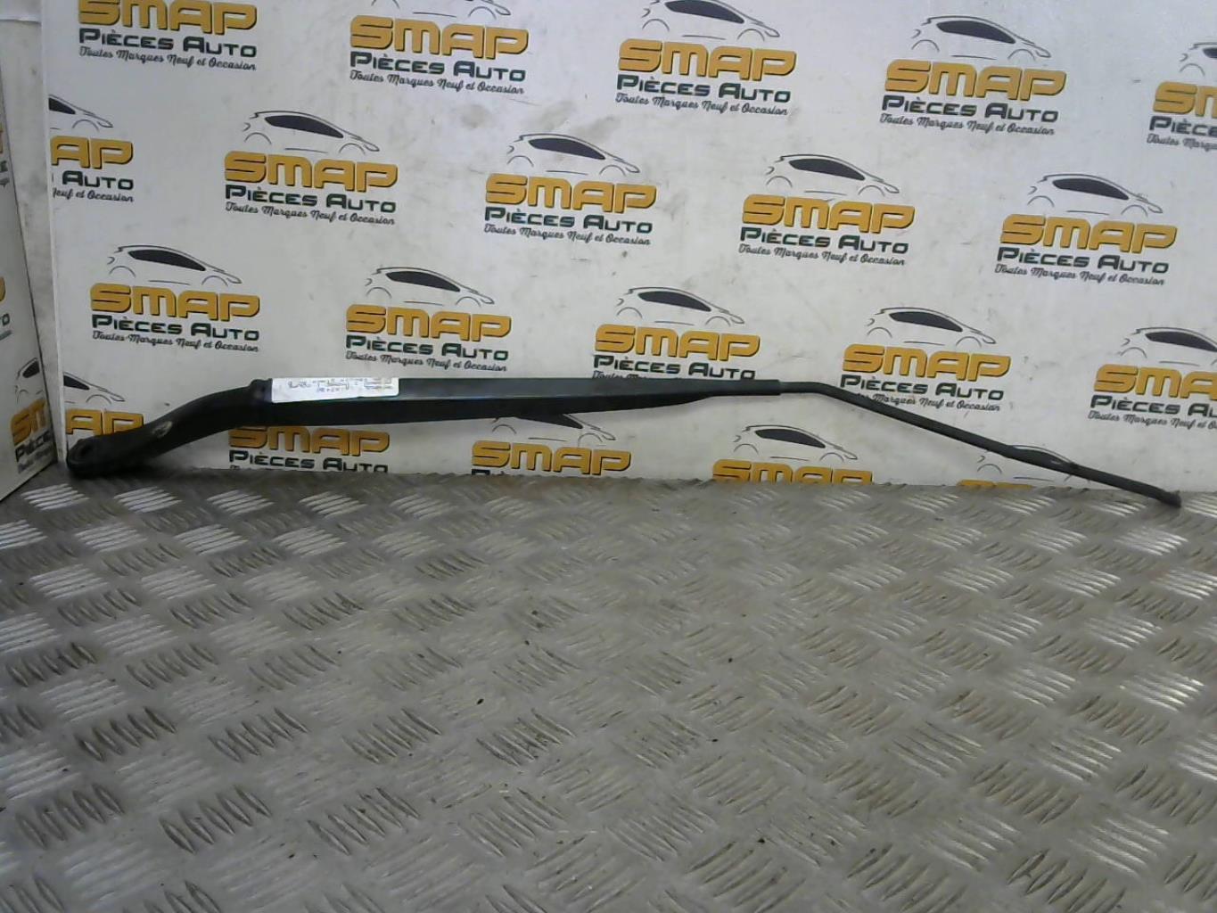 Braccio tergicristallo anteriore destro RENAULT MEGANE 3 PHASE 1 COUPE Diésel - 1