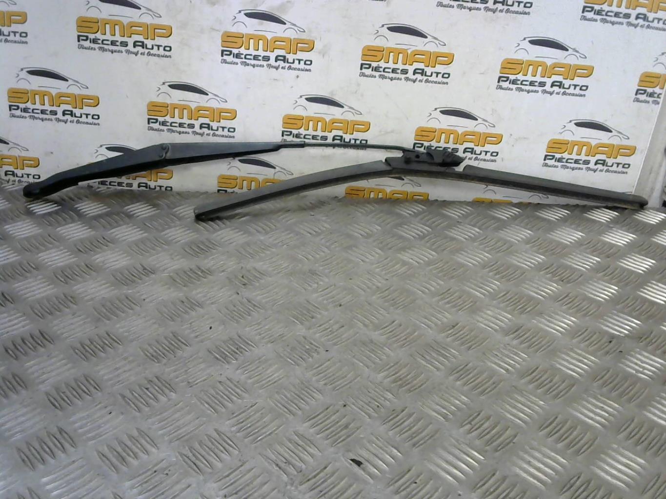 Braccio tergicristallo anteriore sinistro FIAT PUNTO 2 PHASE 1 Gasolina - 1