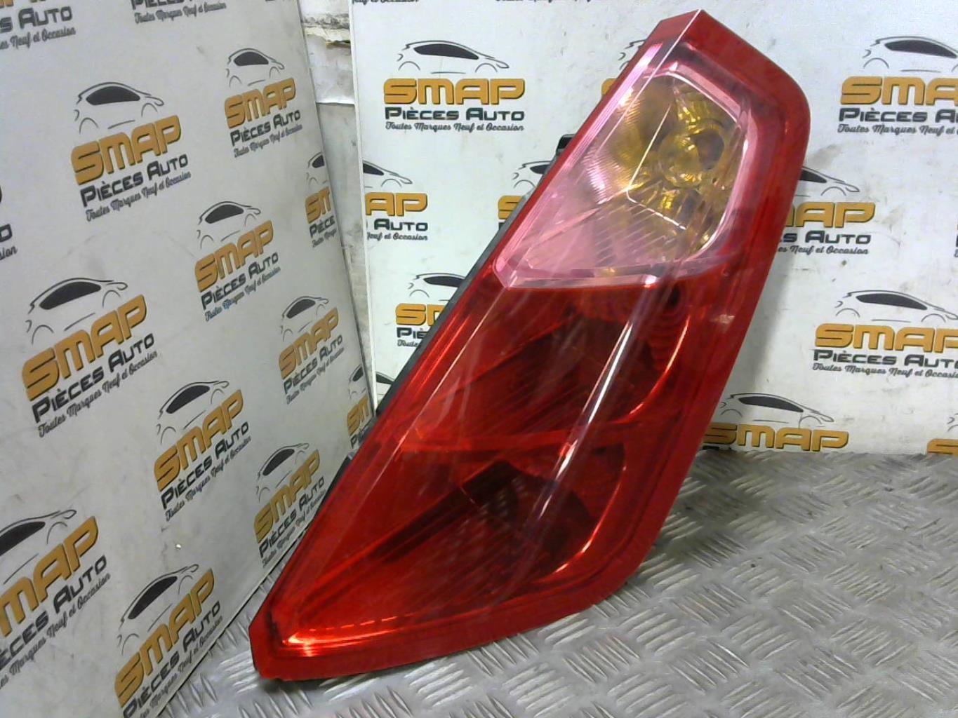 Fanale posteriore principale destro (luci) FIAT GRANDE PUNTO Diésel - 1