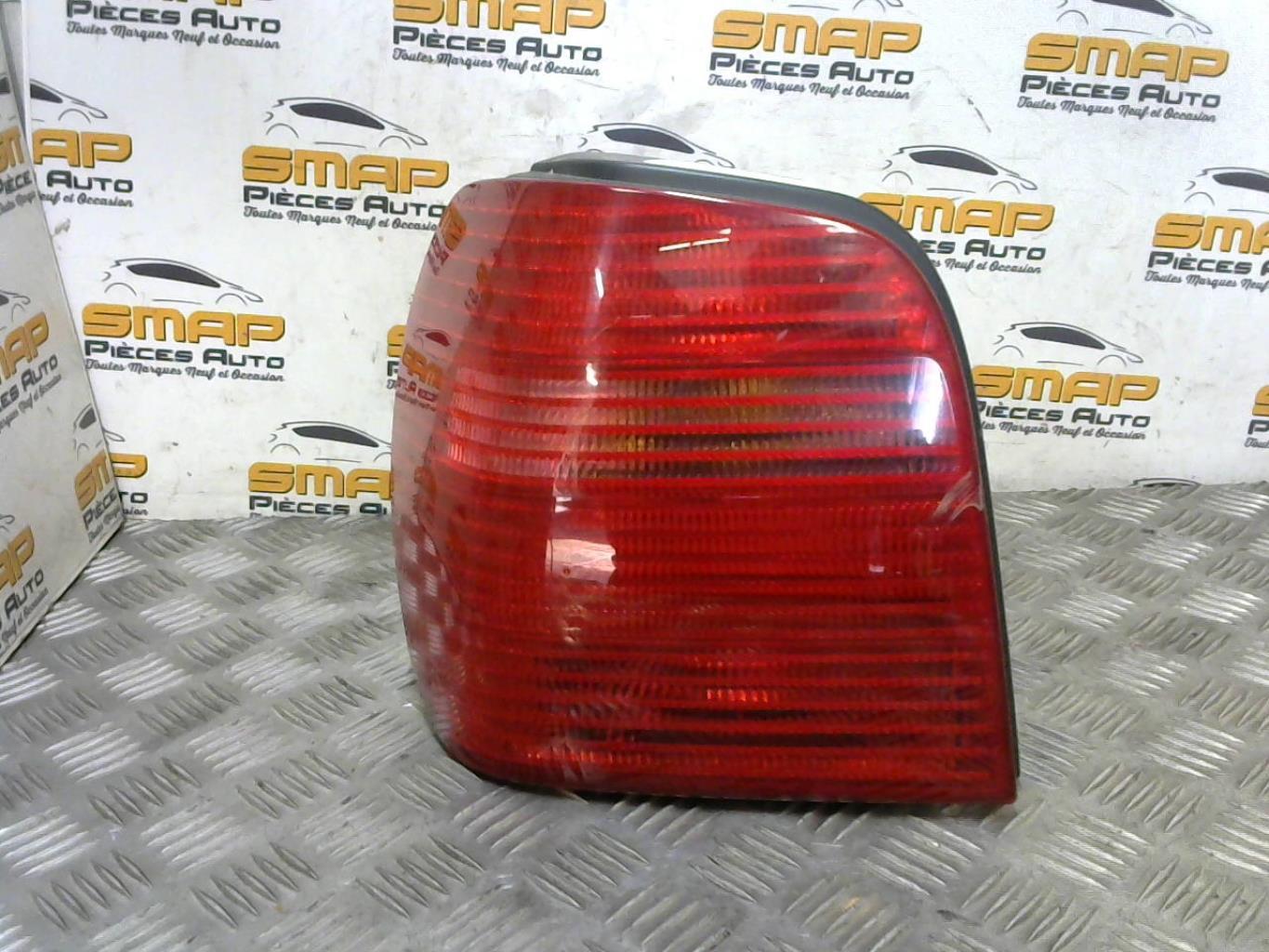 Fanale posteriore principale sinistro (luci) VOLKSWAGEN POLO 3 PHASE 2 Gasolina - 1