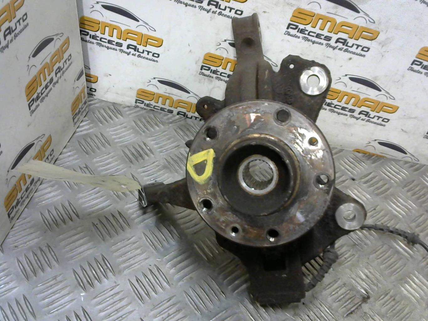 Fusee avant droit RENAULT SCENIC 3 PHASE 1 Diesel - 1