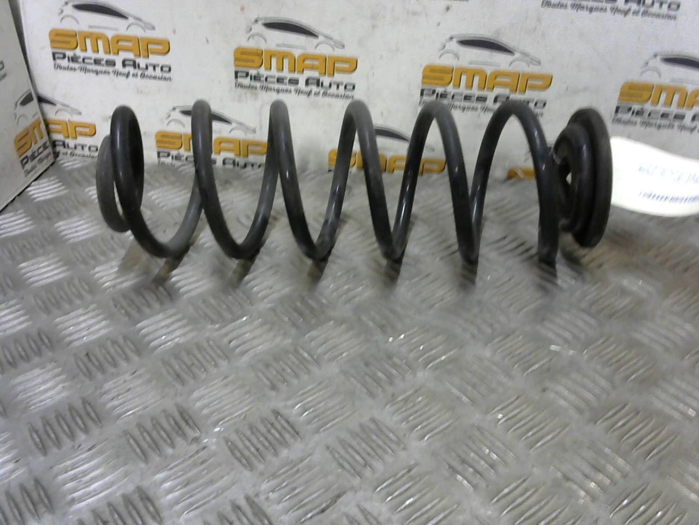 Molla sospensione posteriore sinistra VOLKSWAGEN GOLF 6 Diésel - 1