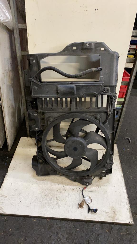 Face avant PEUGEOT 407 PHASE 1 Diesel - 1