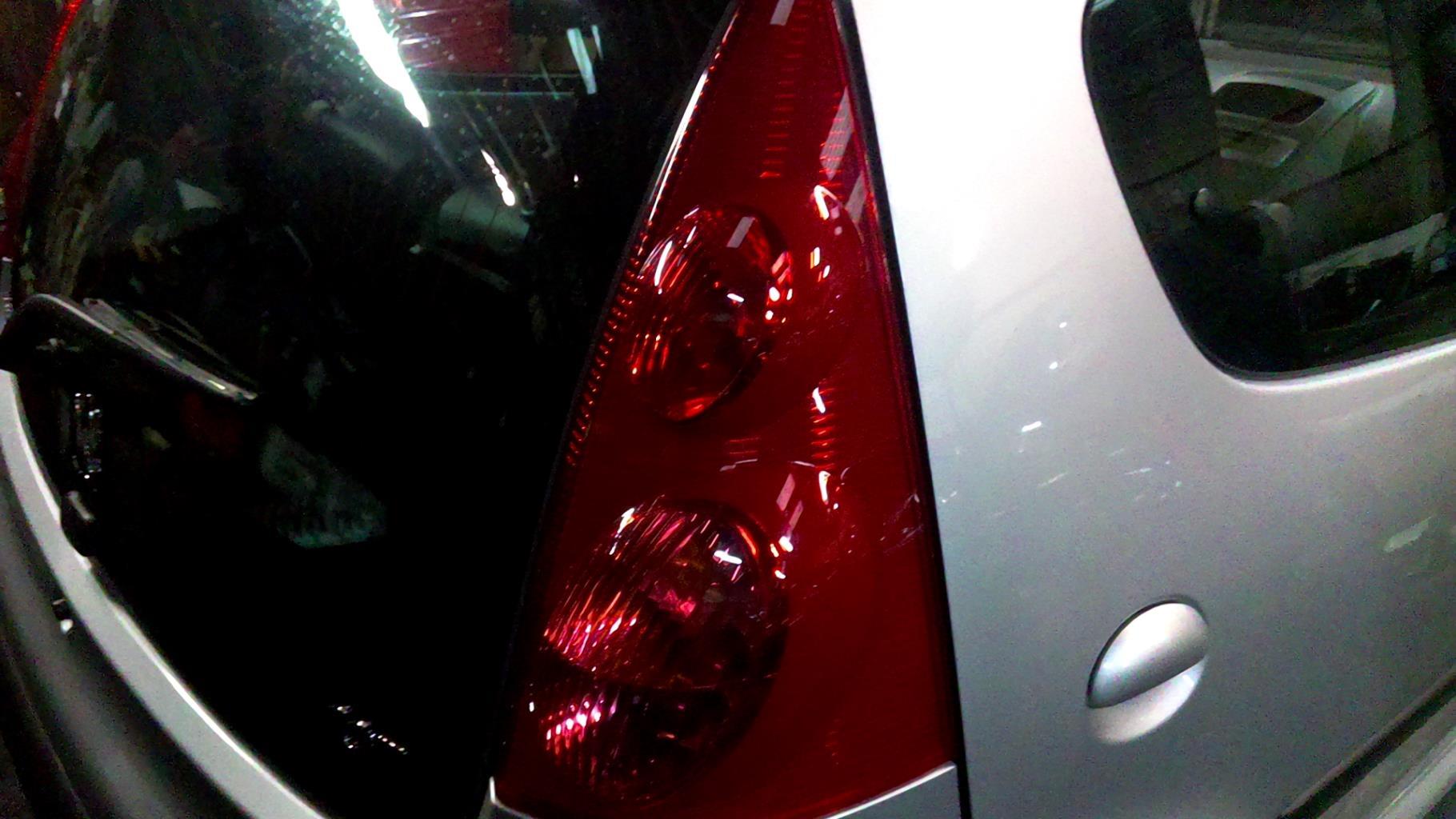 Fanale posteriore principale destro (luci) PEUGEOT 107 PHASE 2 Gasolina - 1