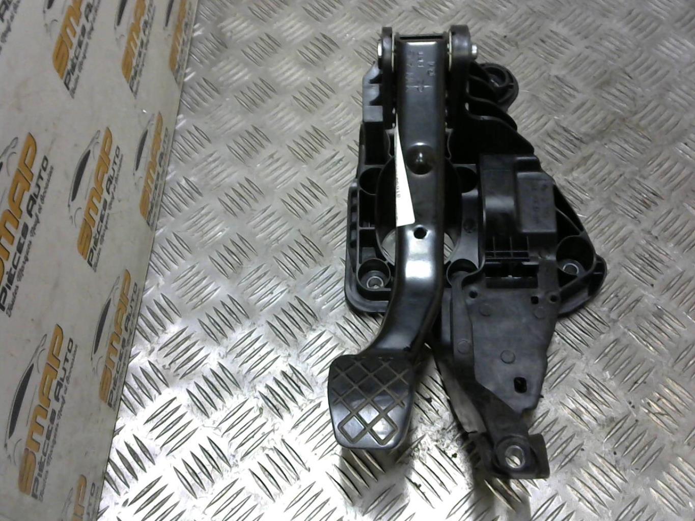 Pedale del freno VOLKSWAGEN POLO 5 PHASE 2 Gasolina - 1