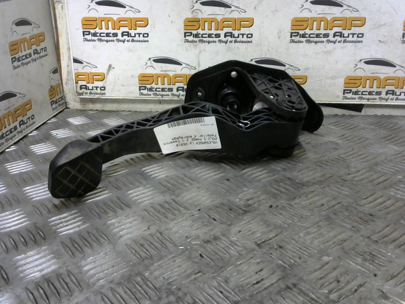 Pedale della frizione VOLKSWAGEN POLO 5 PHASE 2 Gasolina - 1