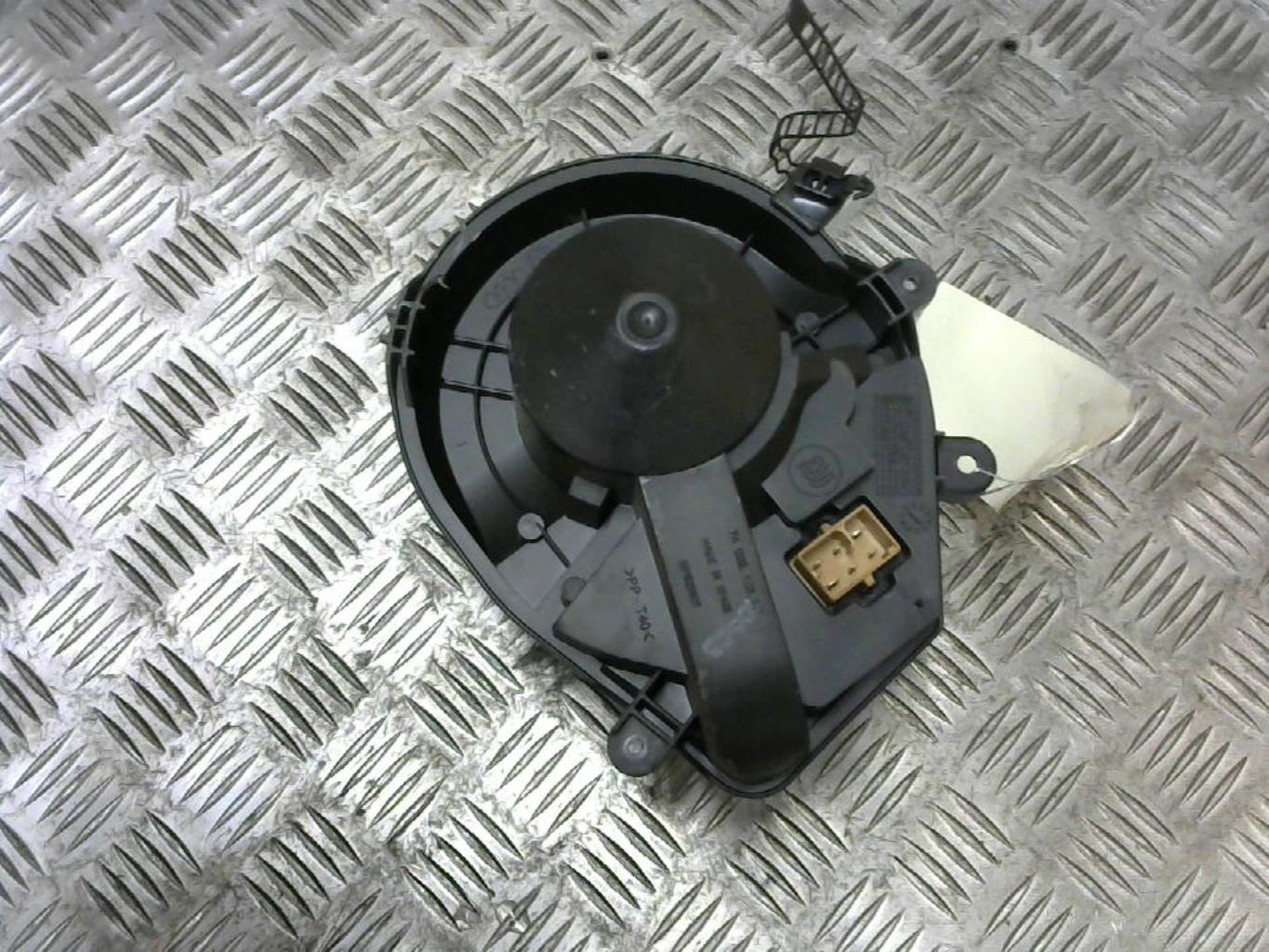 Ventilateur chauffage AUDI A4 1 PHASE 2 Diesel - 1