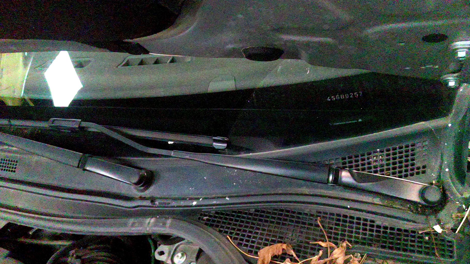 Braccio tergicristallo anteriore sinistro RENAULT LAGUNA 3 PHASE 2 Diésel - 1