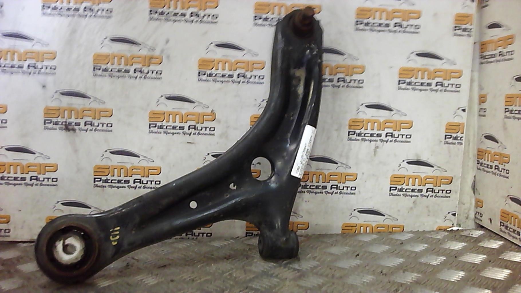 Triangolo anteriore sinistro FORD FIESTA 6 PHASE 2 Diésel - 1