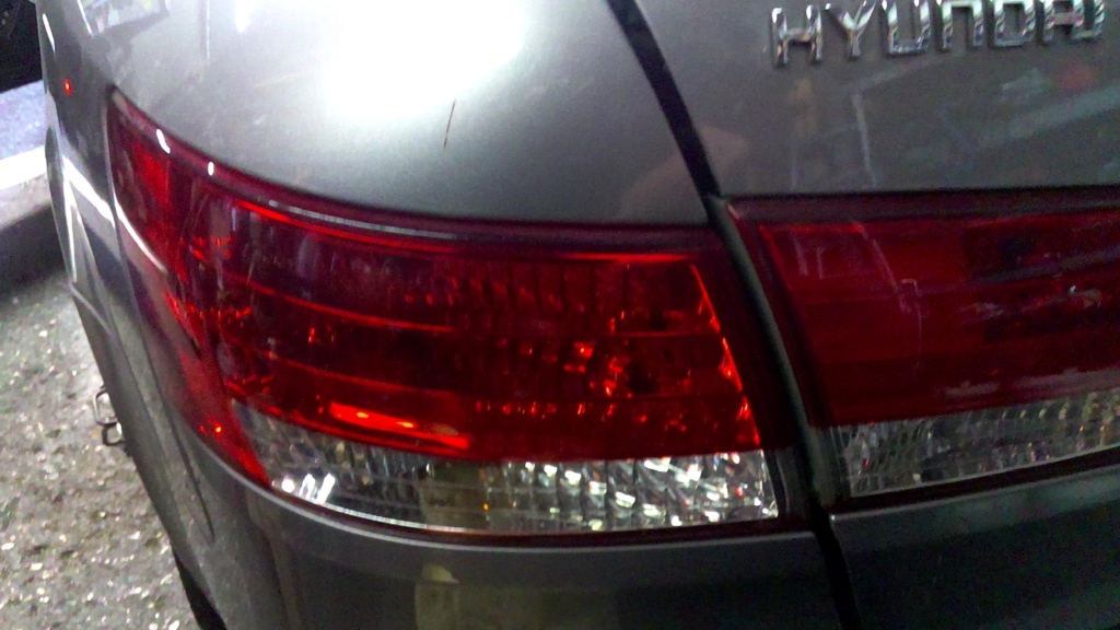 Fanale posteriore principale sinistro (luci) HYUNDAI SONATA 5 Diésel - 1
