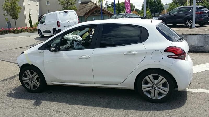 Essieu arriere PEUGEOT 208 1 PHASE 2 Essence - 1