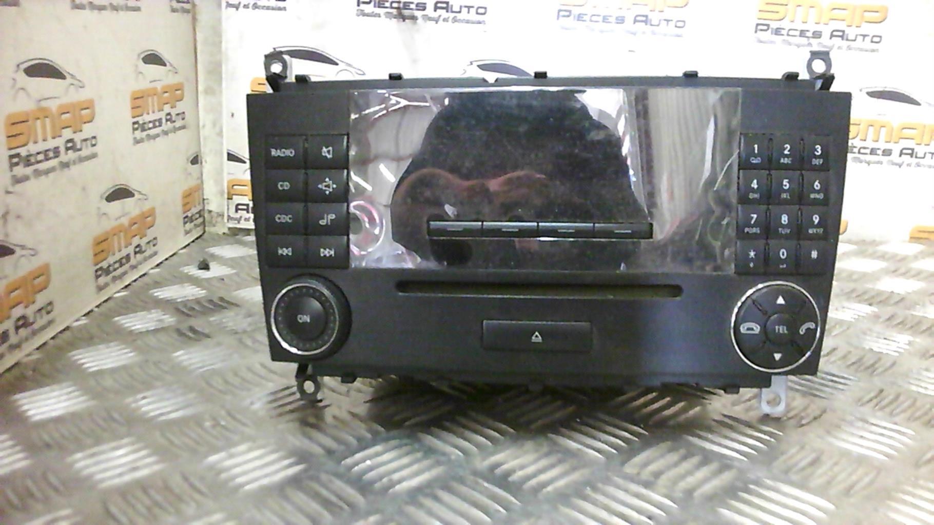 Autoradio originale MERCEDES CLASSE C 203 COUPE SPORT PHASE 2 Diésel - 1