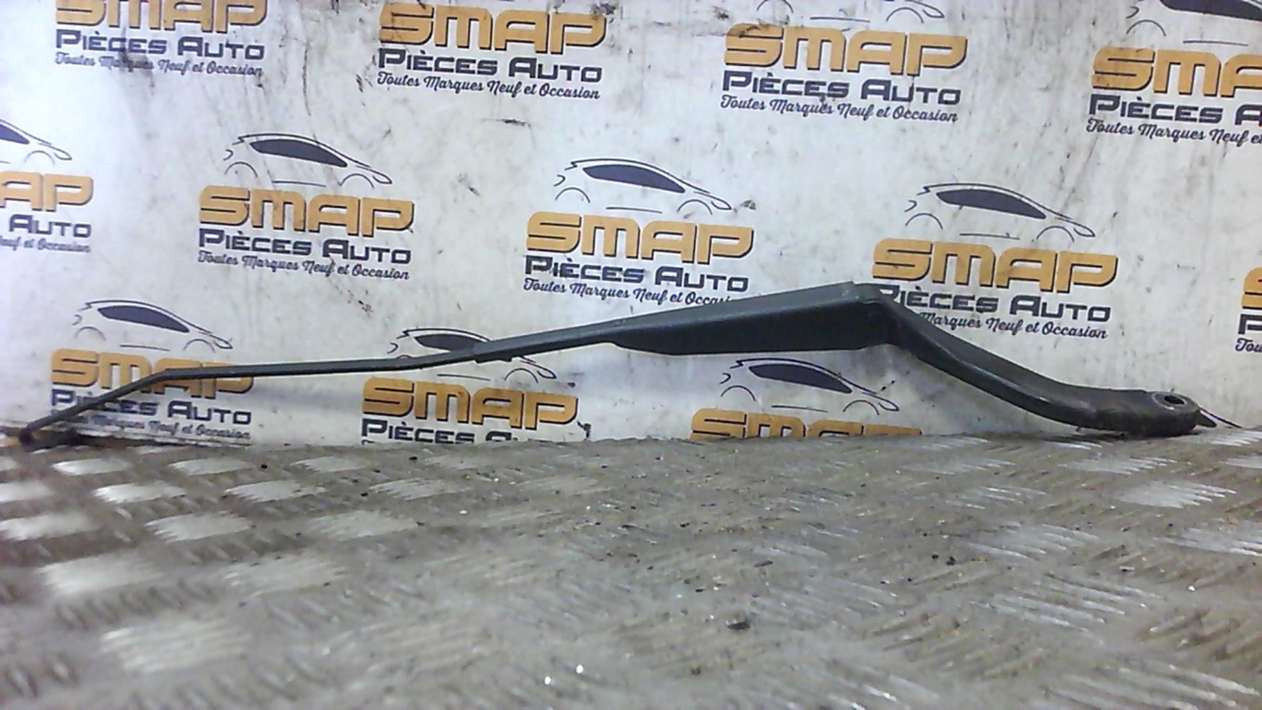 Braccio tergicristallo anteriore destro PEUGEOT 106 PHASE 2 Gasolina - 1