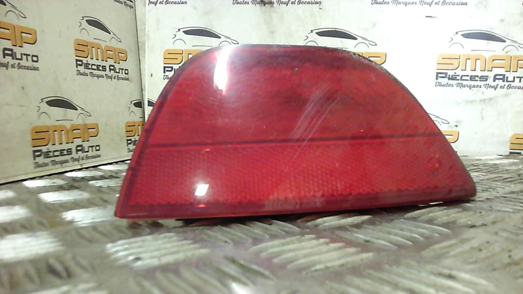 Catadioptre arriere gauche FORD FOCUS 1 Diesel - 1