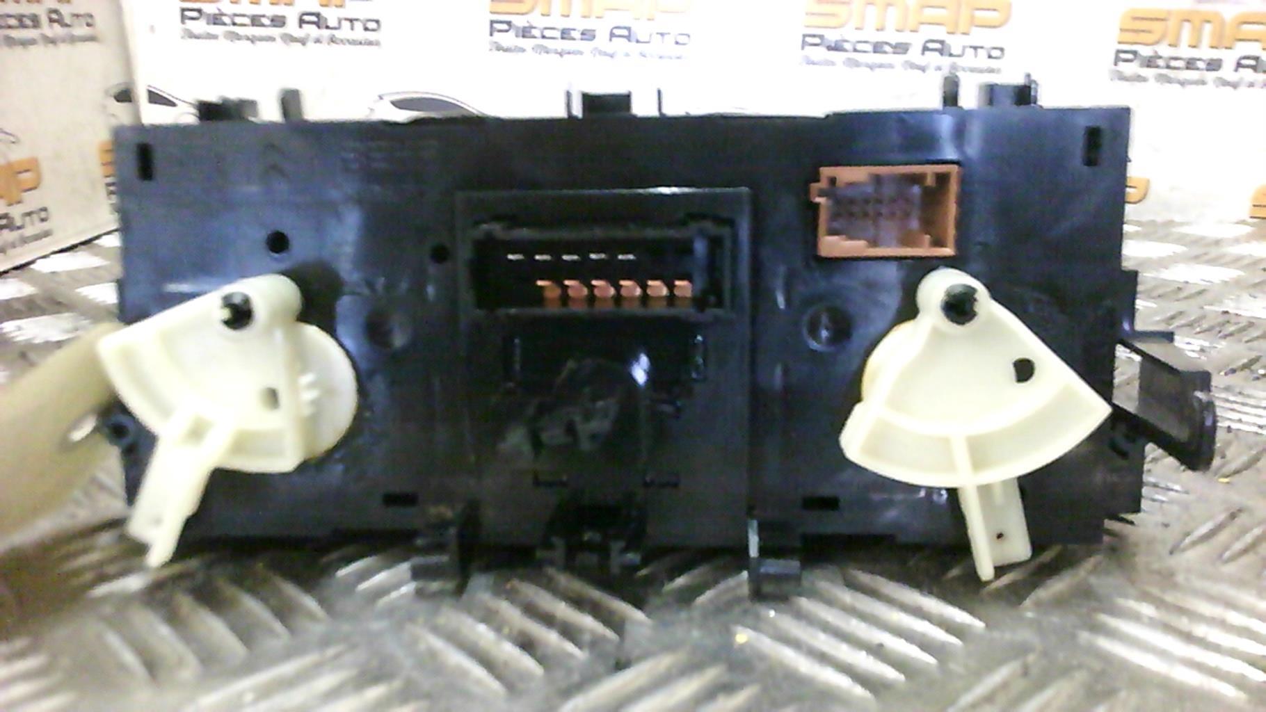 Commande chauffage CITROEN C3 2 PHASE 2 Essence - 1