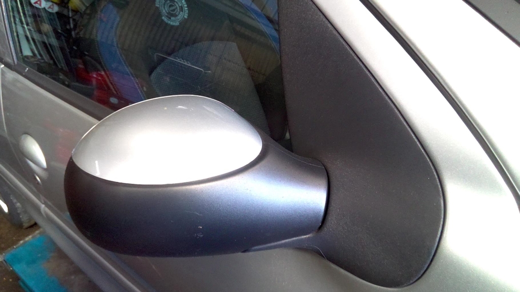 Retrovisor derecho PEUGEOT 206+ Gasolina - 1