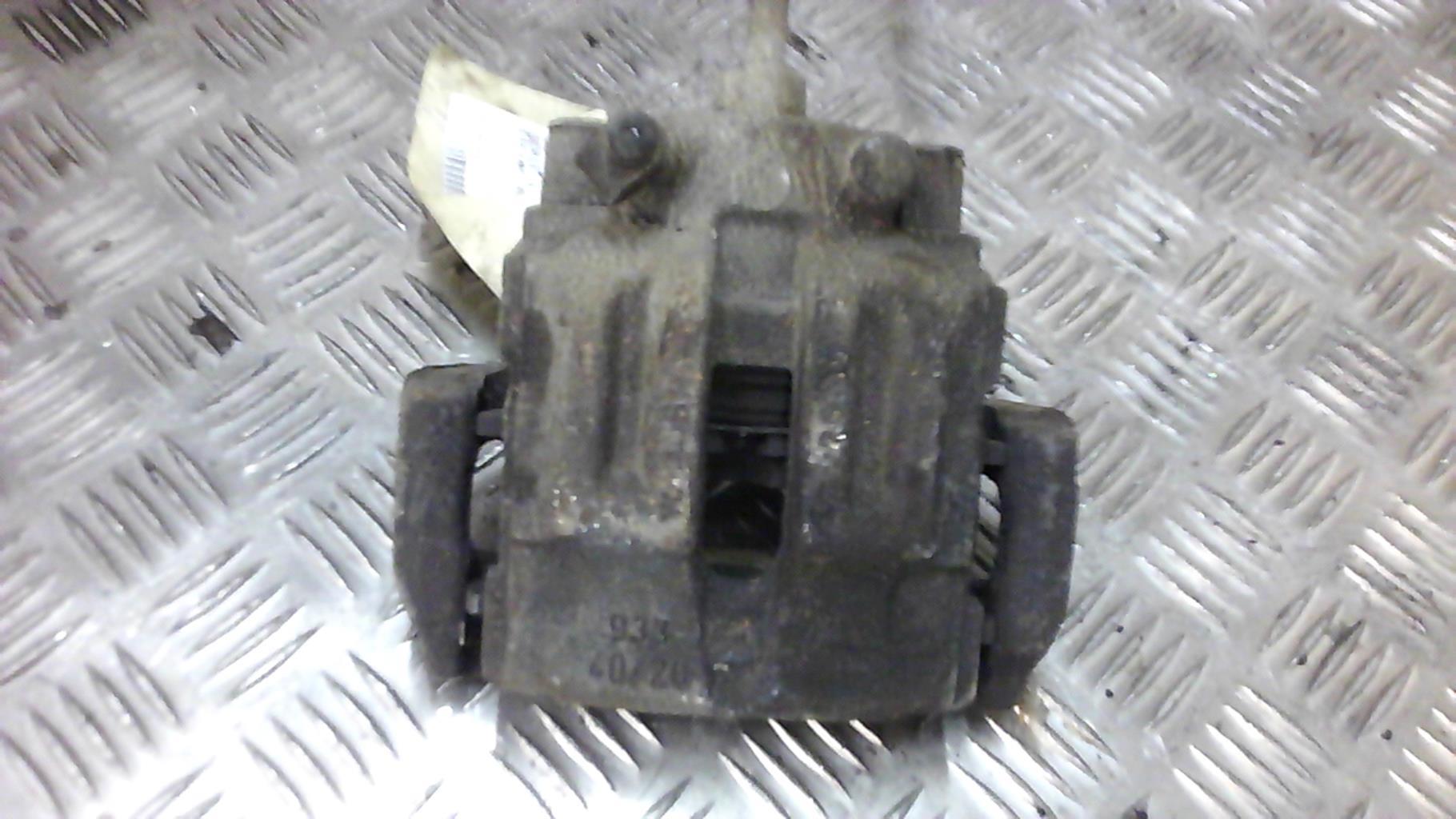 Pinza freni posteriore destra BMW SERIE 1 E87 PHASE 2 Diésel - 1