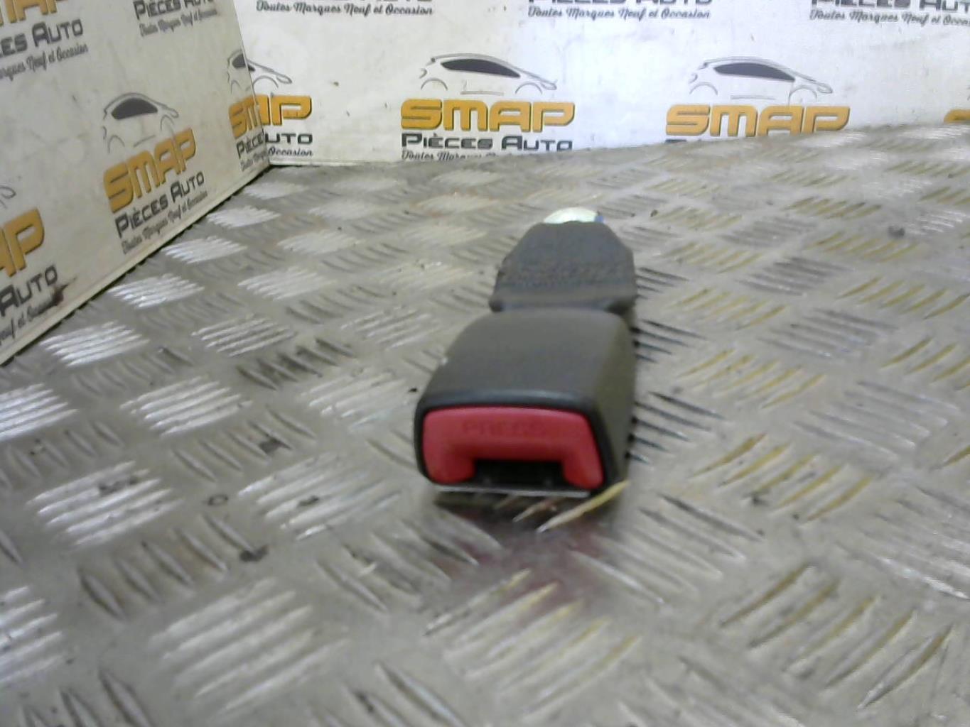 Aggancio cintura sicurezza posteriore destro SUZUKI SWIFT 3 Diésel - 1