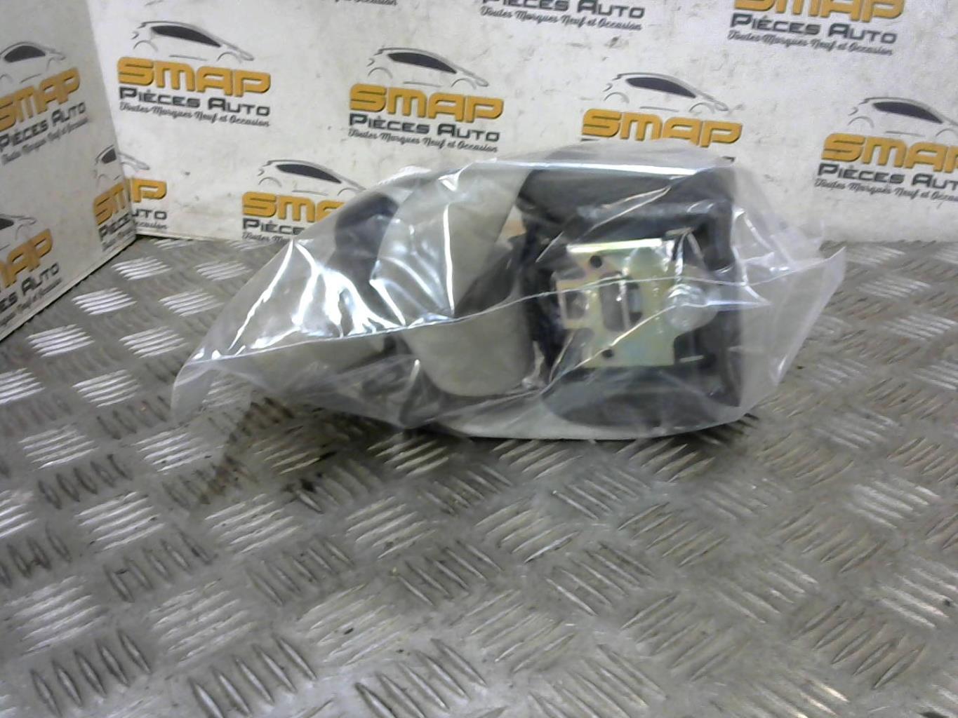 Cintura di sicurezza posteriore destra AUDI A4 3 PHASE 1 Diésel - 1