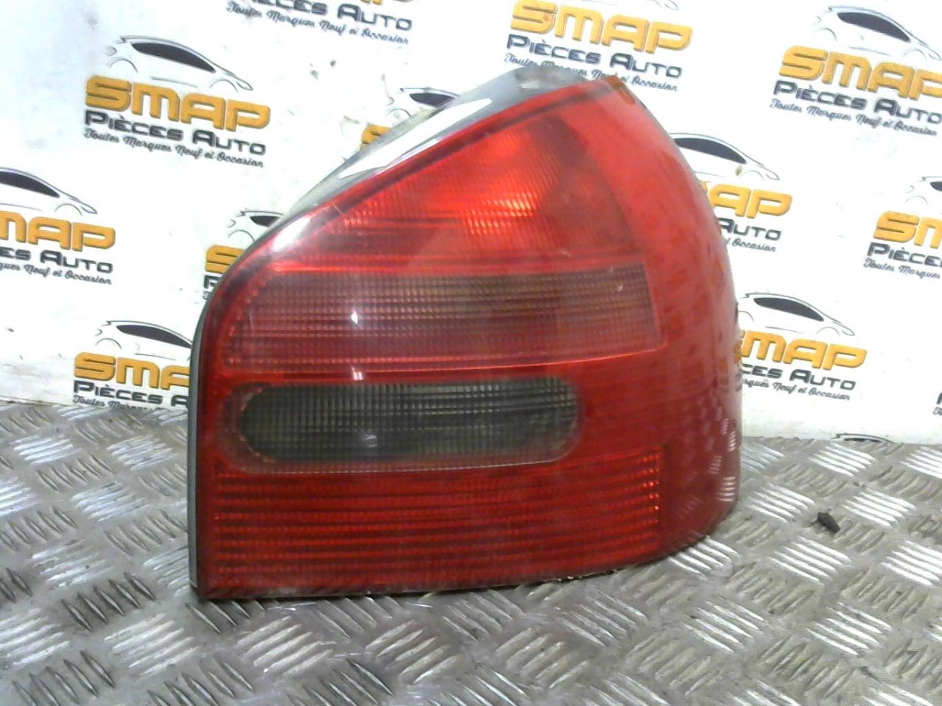 Fanale posteriore principale destro (luci) AUDI A3 1 PHASE 1 Gasolina - 1