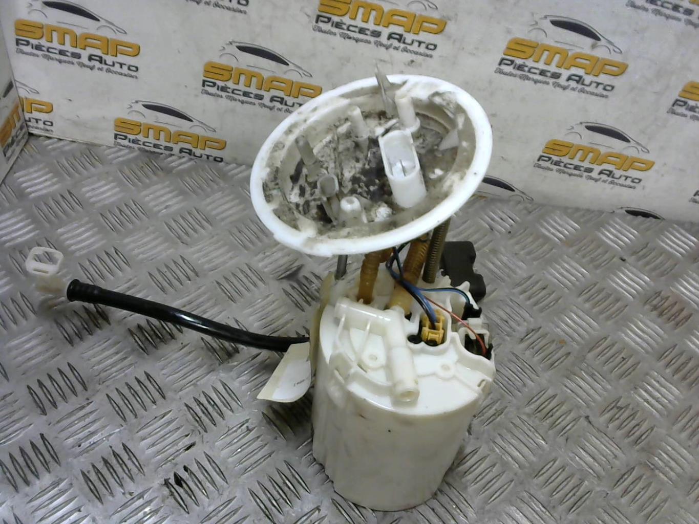 Pompe immergee AUDI A4 3 PHASE 1 Diesel - 1
