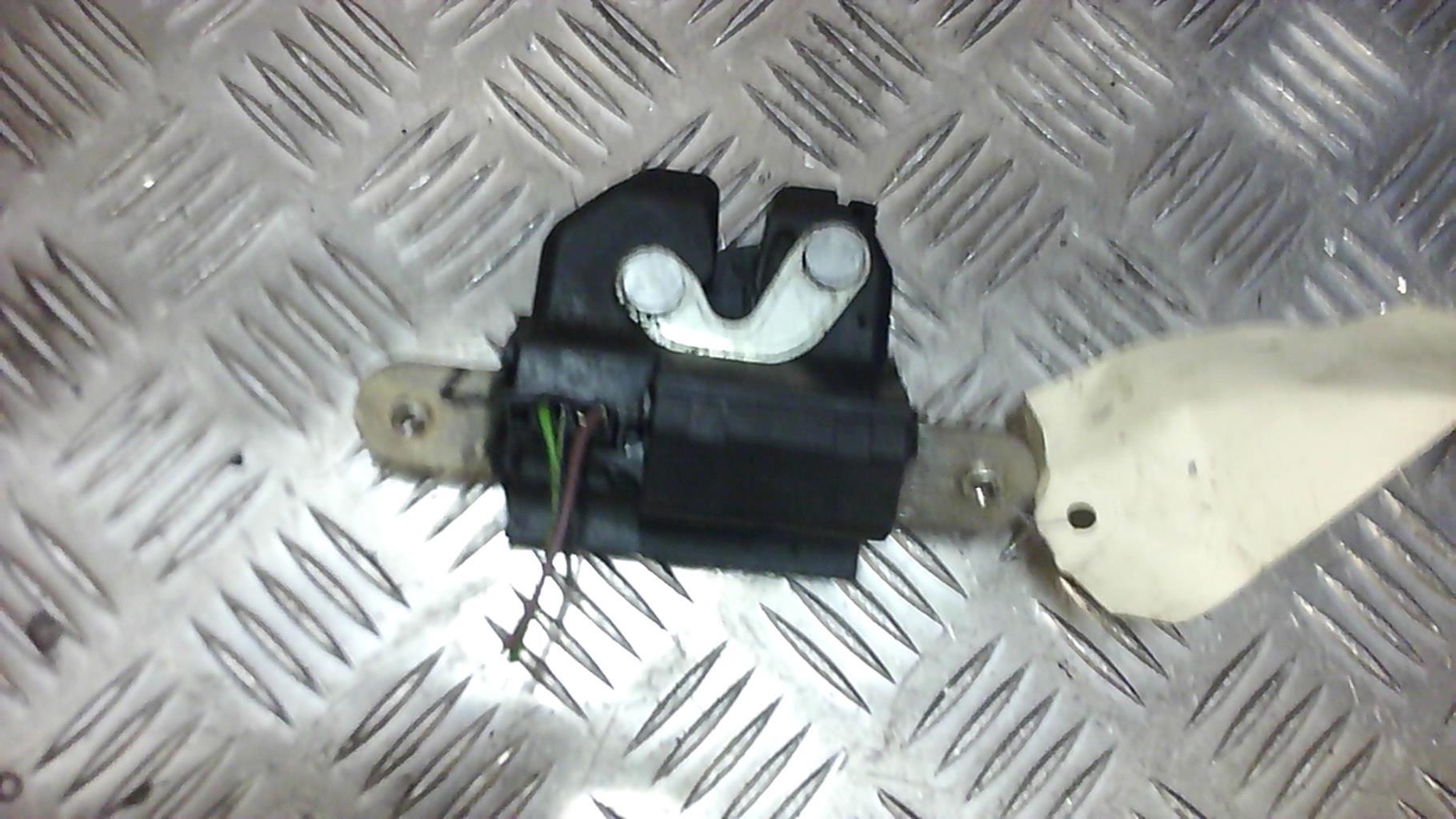 Serrure de coffre OPEL CORSA D PHASE 1 Diesel - 1