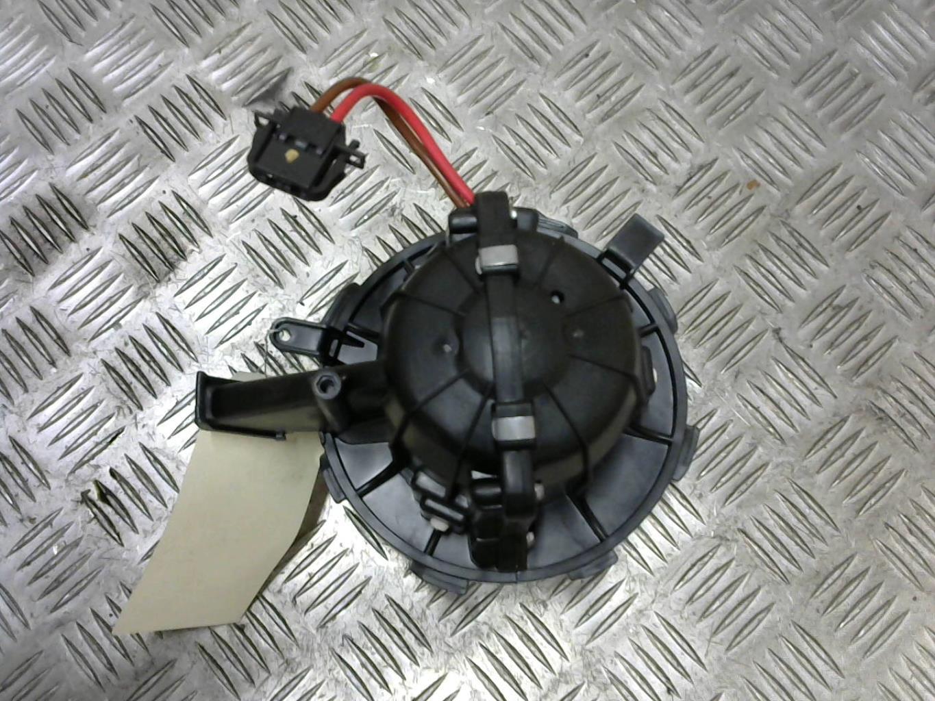 Ventilateur chauffage AUDI A4 3 PHASE 1 Diesel - 1
