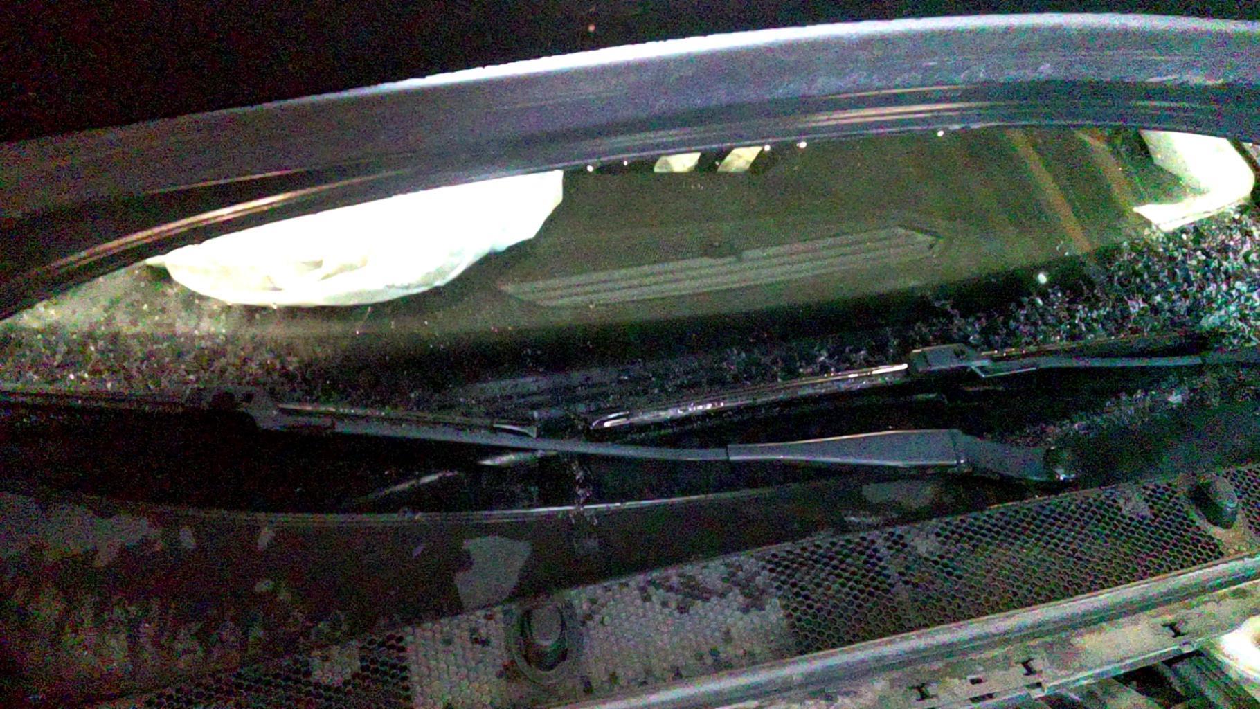 Braccio tergicristallo anteriore destro PEUGEOT 308 2 PHASE 1 Diésel - 1
