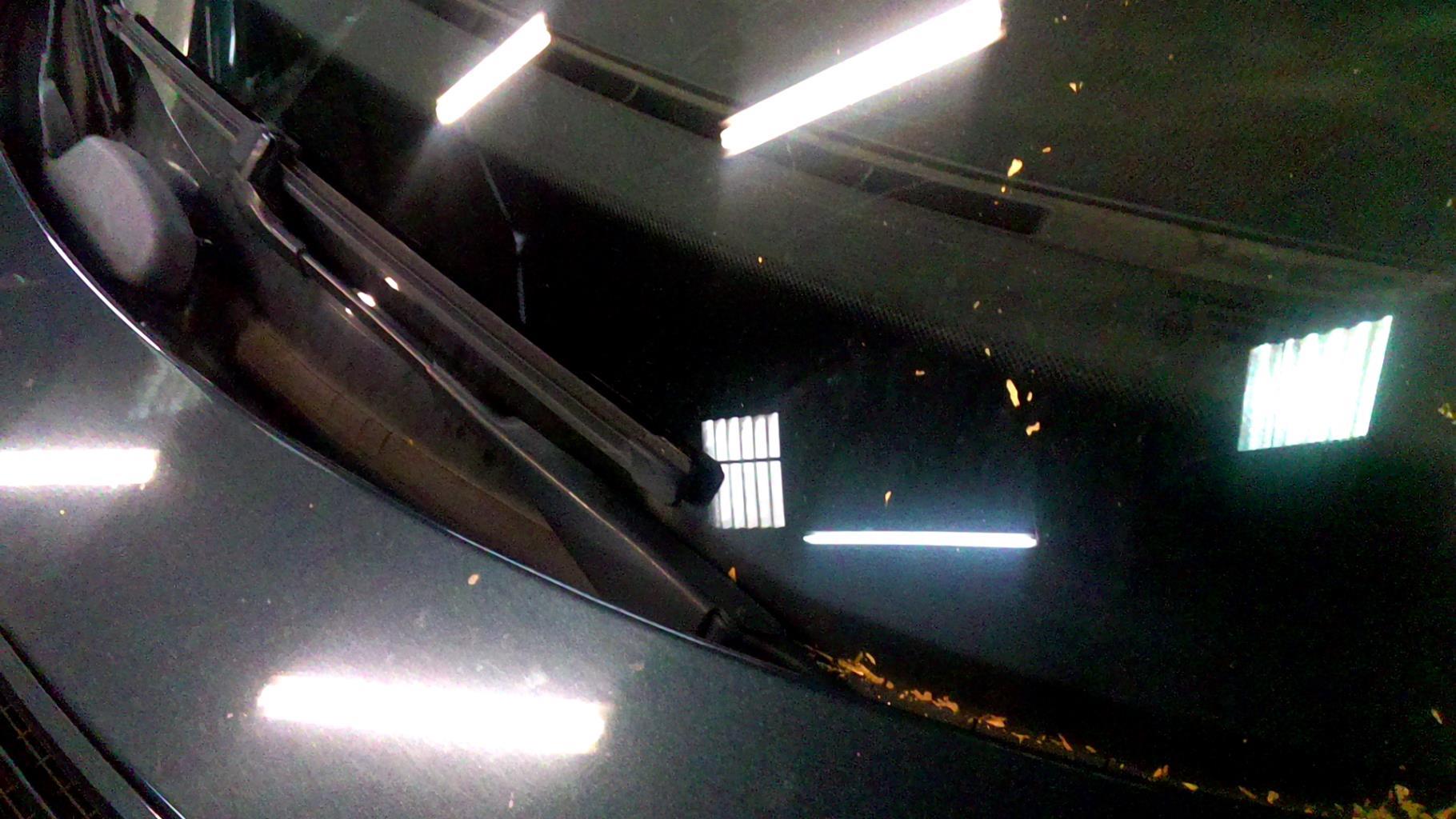 Braccio tergicristallo anteriore sinistro MERCEDES CLASSE E 211 PHASE 1 Diésel - 1