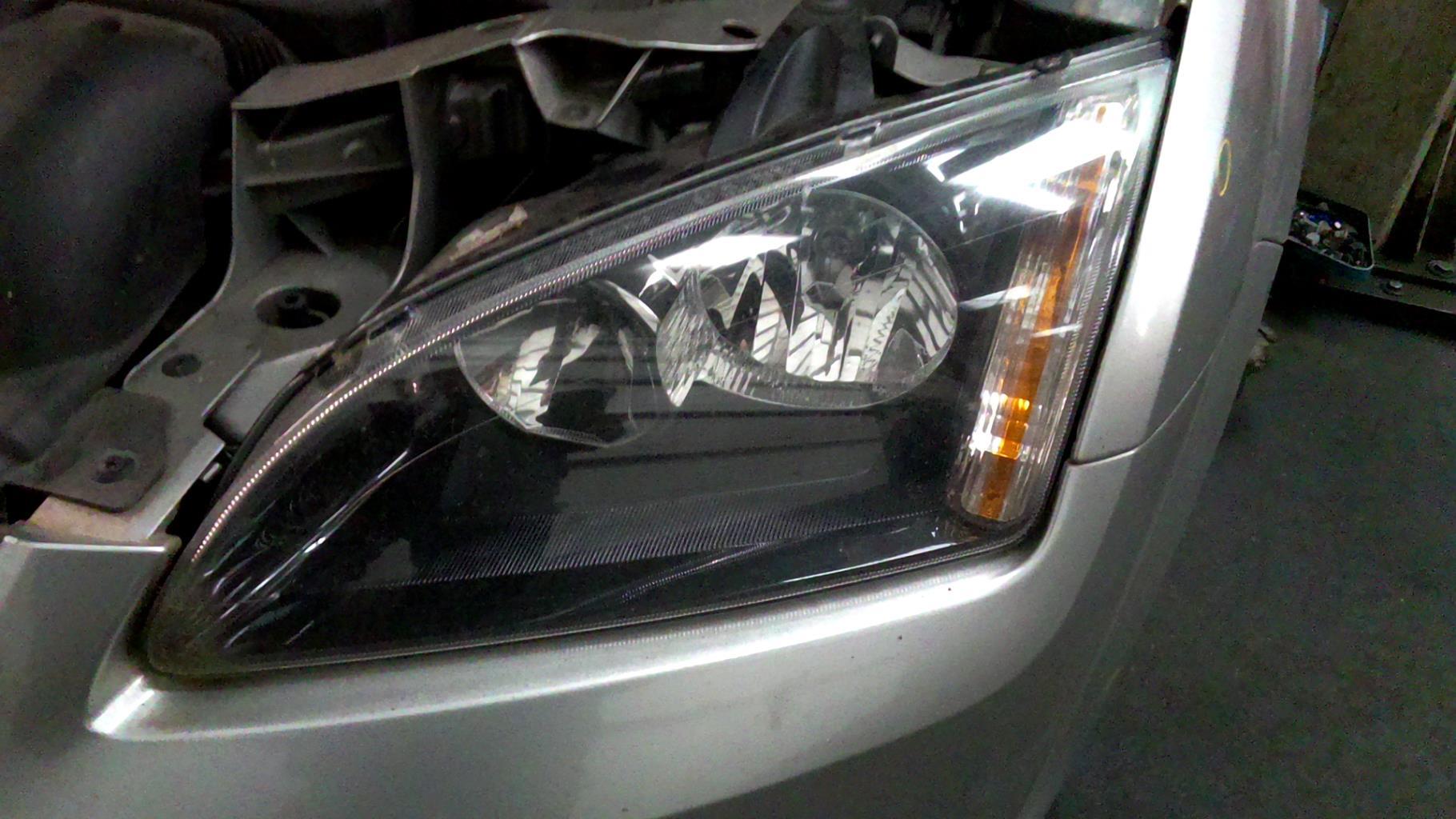 Gruppo ottico anteriore principale sinistro (luci)(faro) FORD FOCUS 2 PHASE 1 CABRIOLET Gasolina - 1