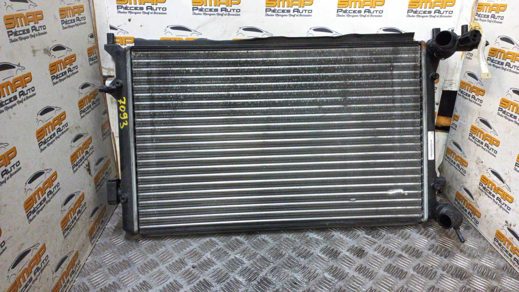 Radiatore acqua VOLKSWAGEN TOURAN 1 PHASE 1 Gasolina - 1