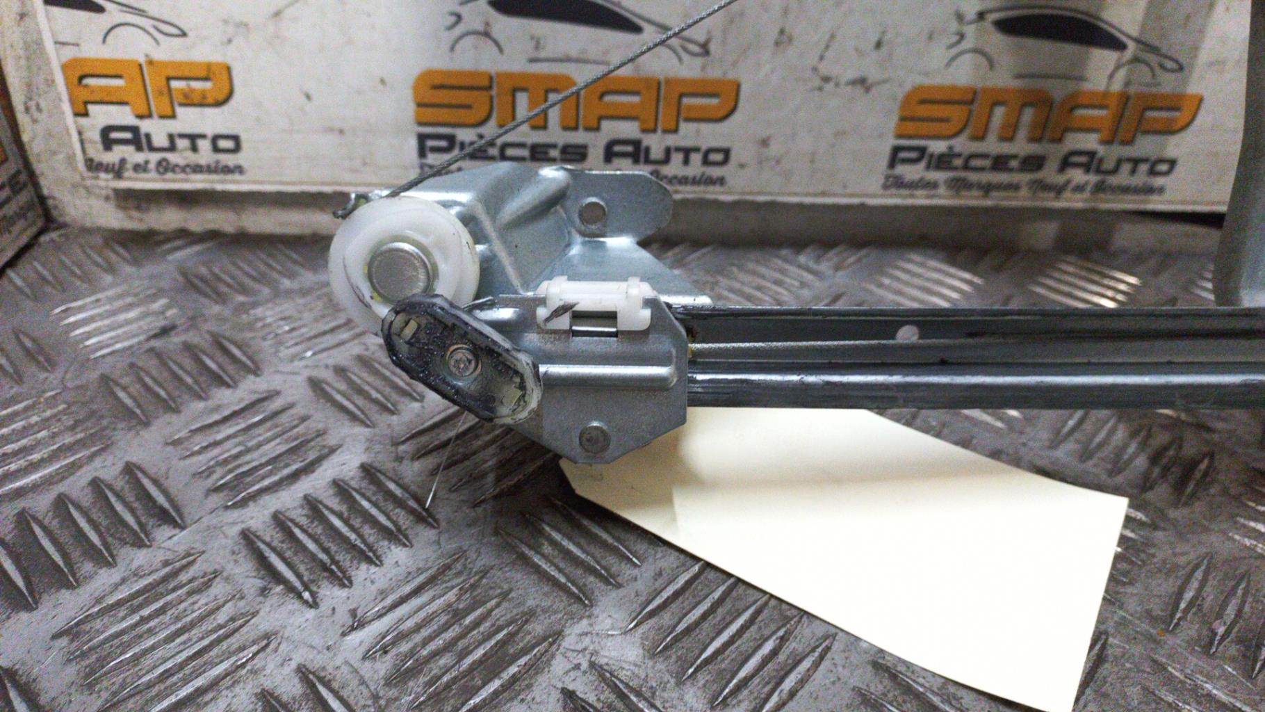Alzacristalli manuale posteriore destro OPEL ZAFIRA B PHASE 2 Diésel - 1