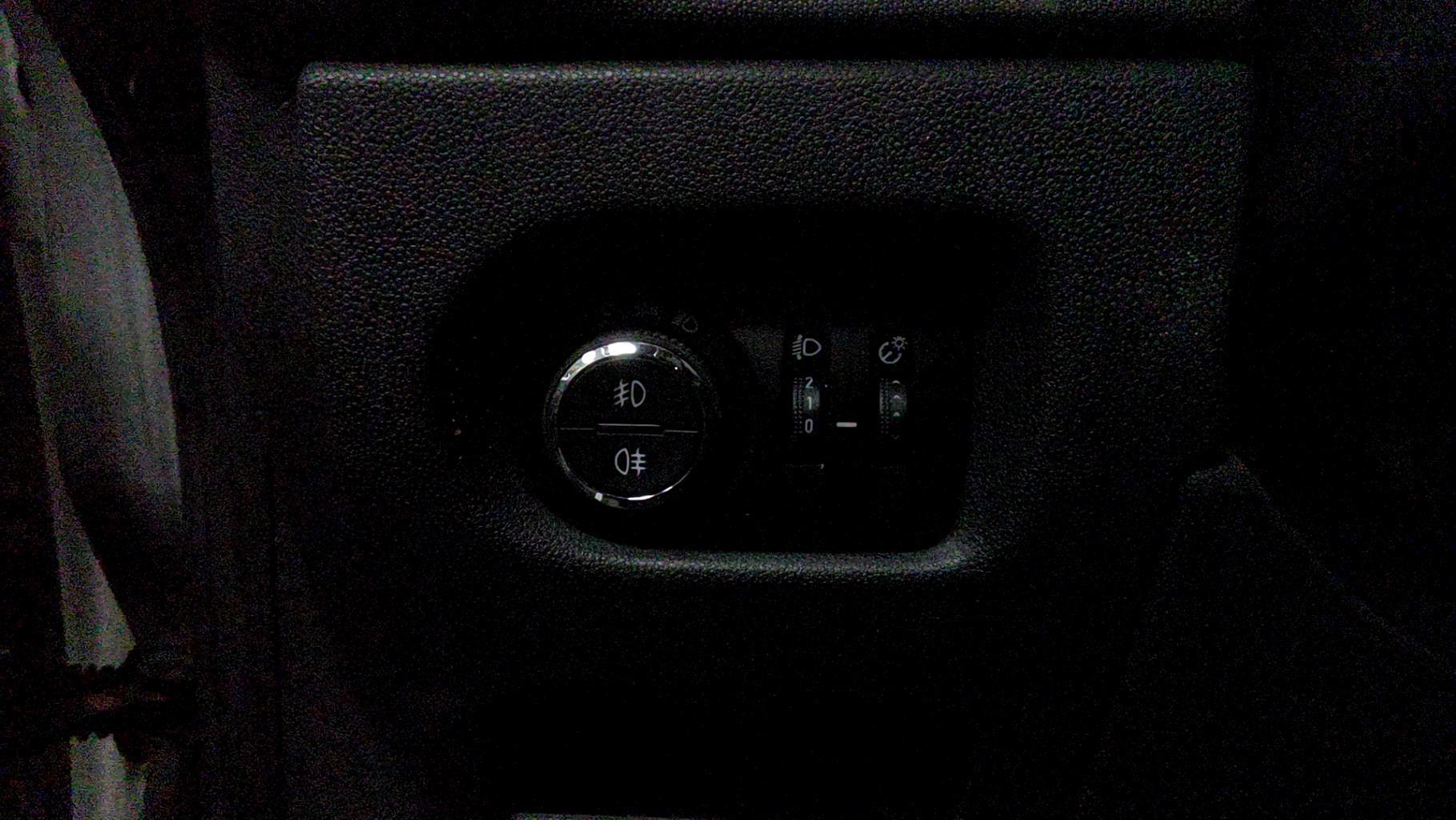 Interruttore fari OPEL CORSA D PHASE 1 Diésel - 1
