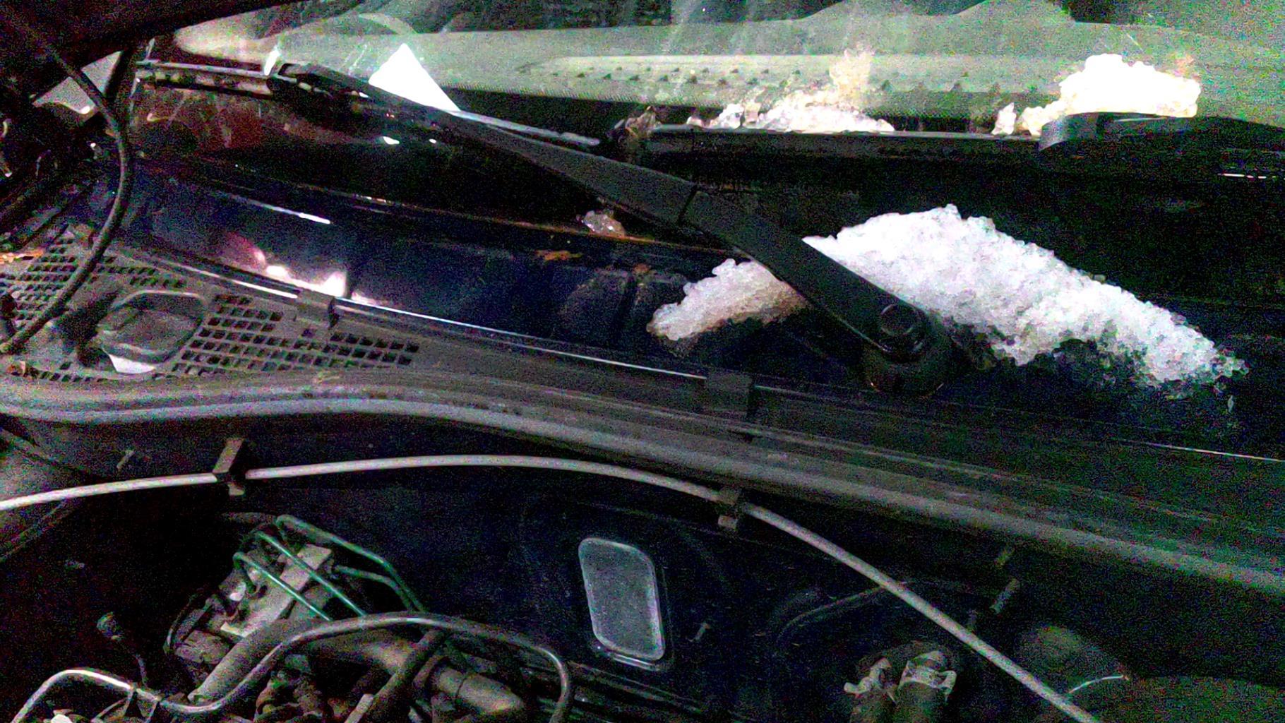 Braccio tergicristallo anteriore destro DACIA SANDERO 1 Gasolina - 1