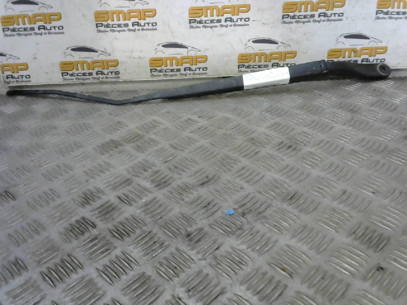 Braccio tergicristallo anteriore destro RENAULT MEGANE 3 PHASE 1 Diésel - 1