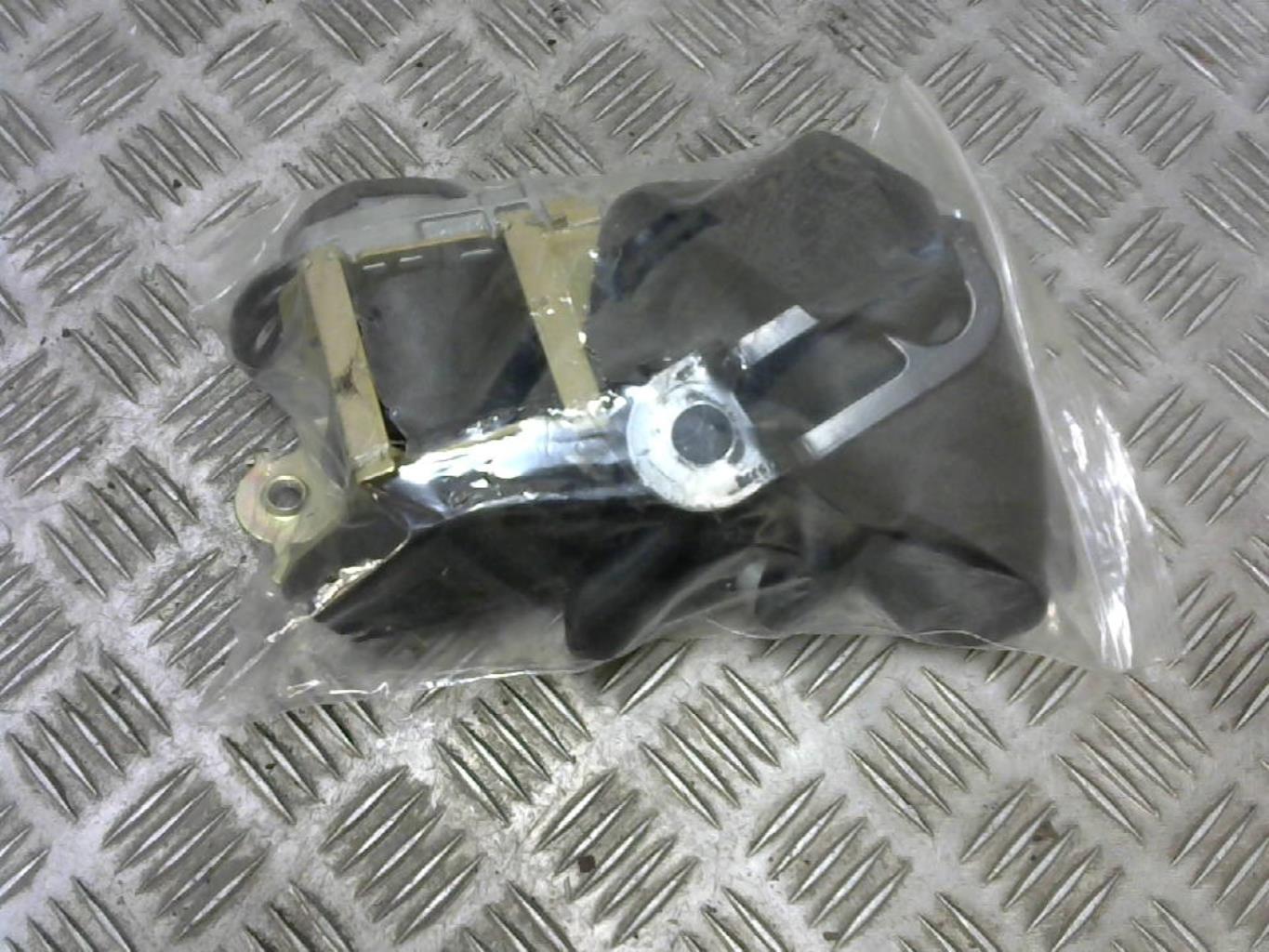 Cintura di sicurezza anteriore destra PEUGEOT 206+ Diésel - 1