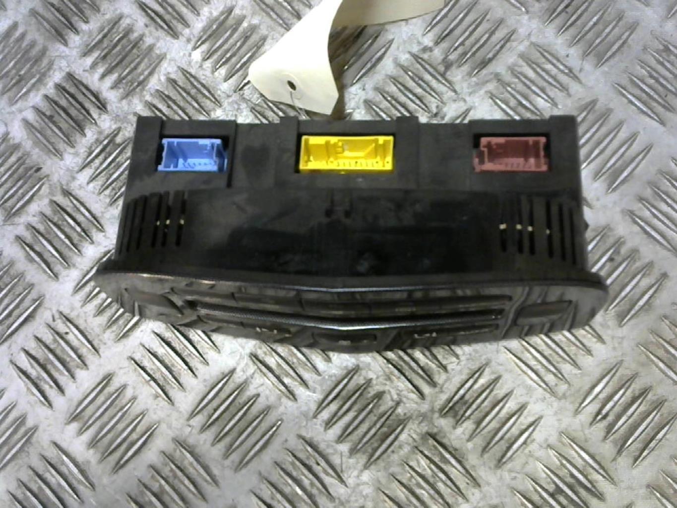Commande chauffage PEUGEOT 607 PHASE 1 Diesel - 1