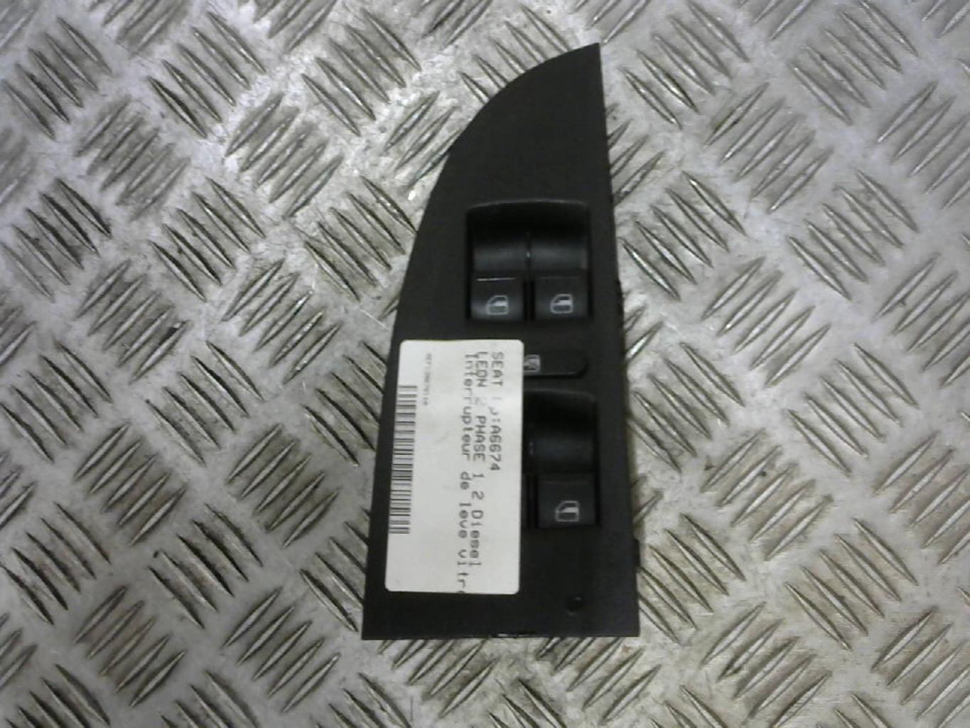Interruttore lavacristalli anteriore sinistro SEAT LEON 2 PHASE 1 Diésel - 1