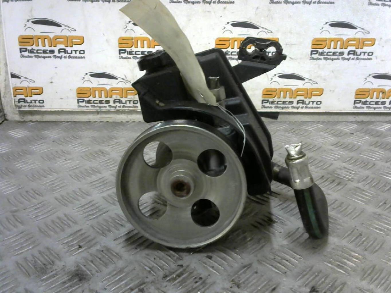 Pompe de direction PEUGEOT 206+ Diesel - 1