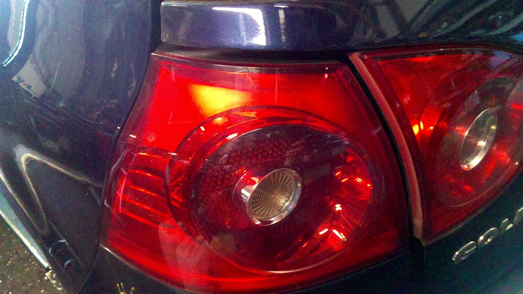 Fanale posteriore principale sinistro (luci) VOLKSWAGEN GOLF 5 Gasolina - 1