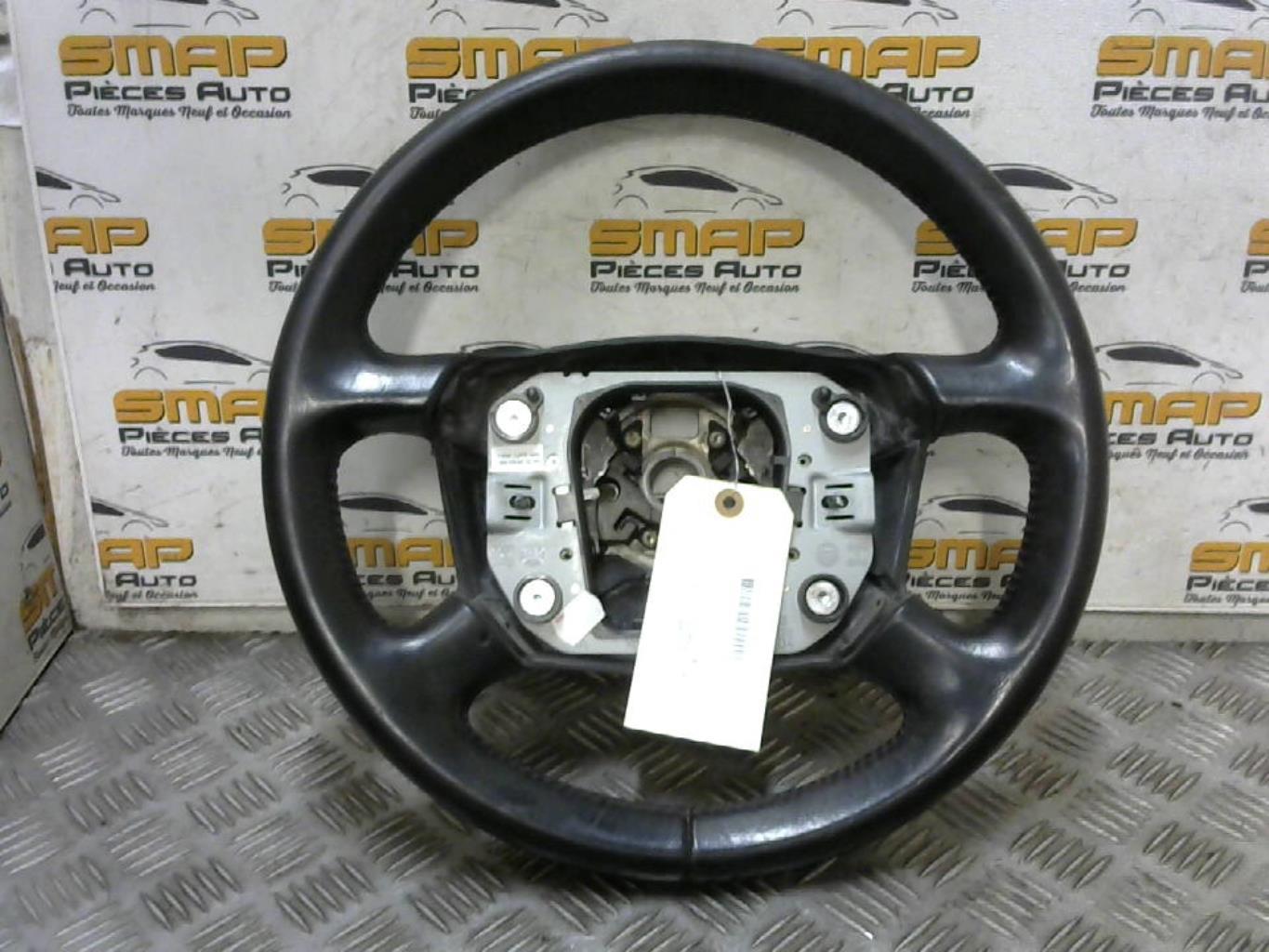 Volant AUDI A4 1 PHASE 2 Diesel - 1