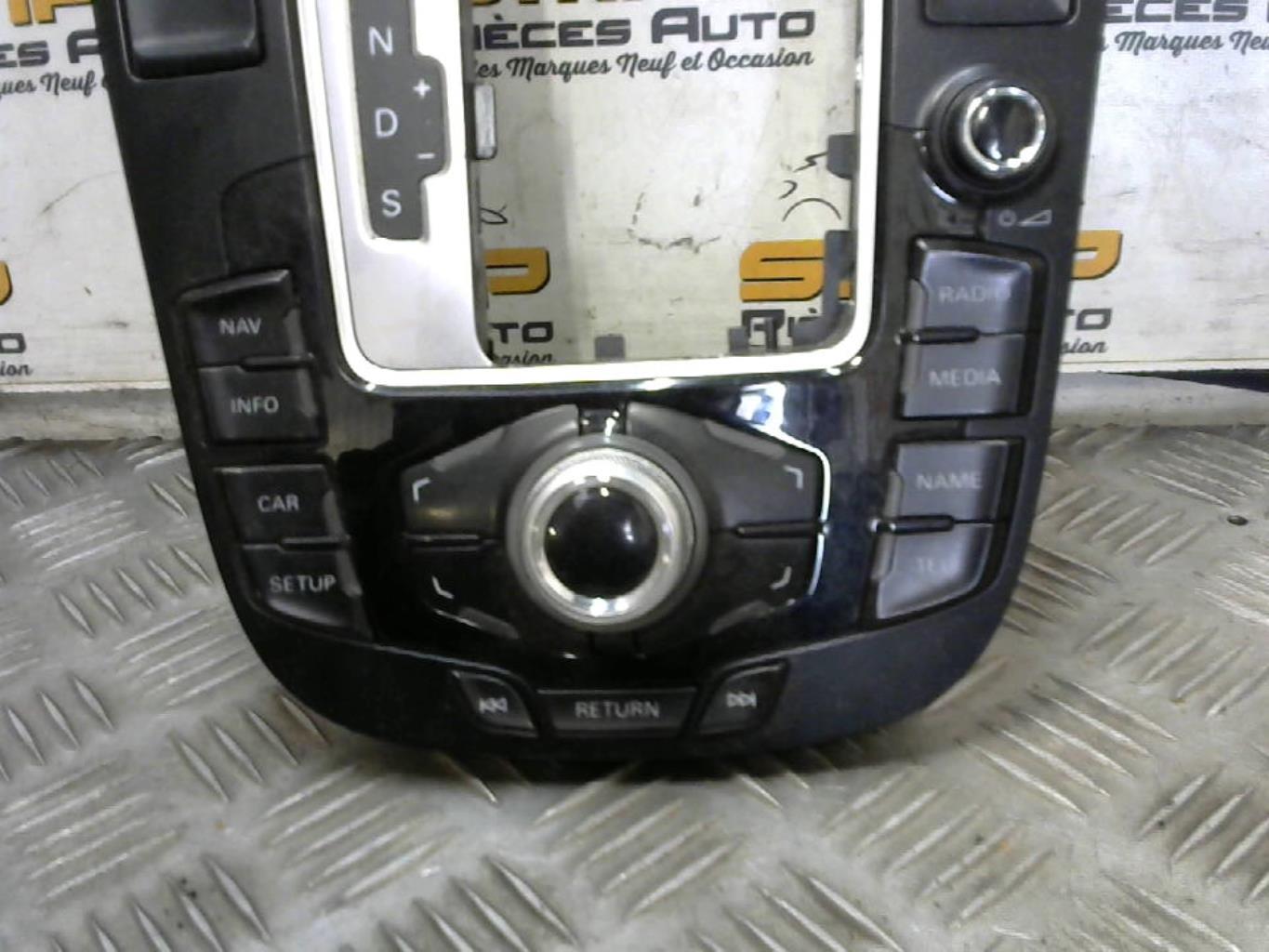 Commande autoradio AUDI A4 3 PHASE 1 Diesel - 1