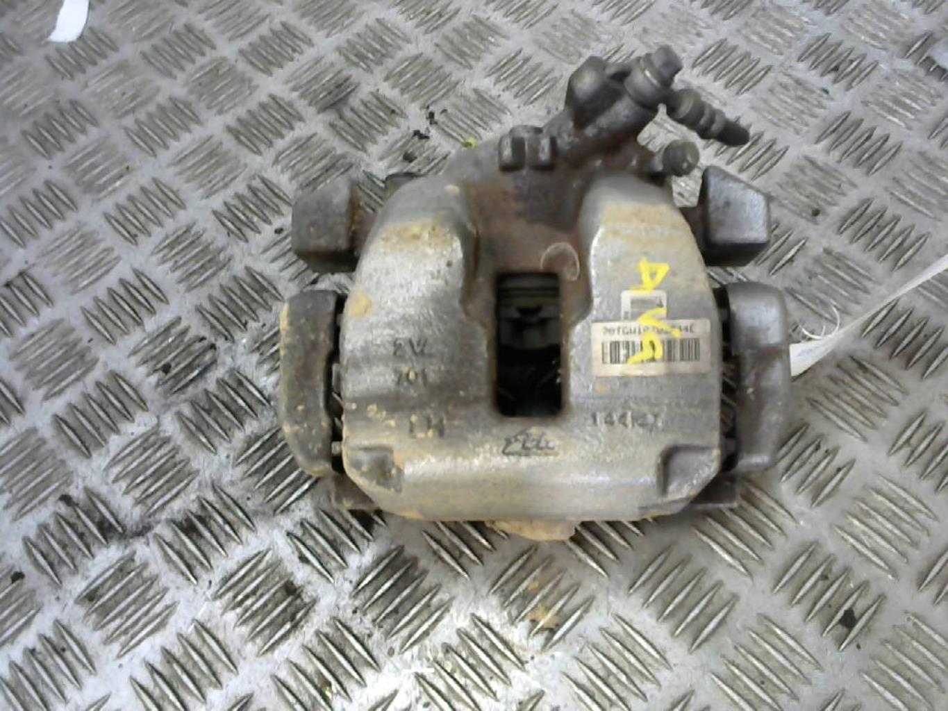 Pinza freni anteriore sinistra PEUGEOT 3008 2 PHASE 1 Diésel - 1