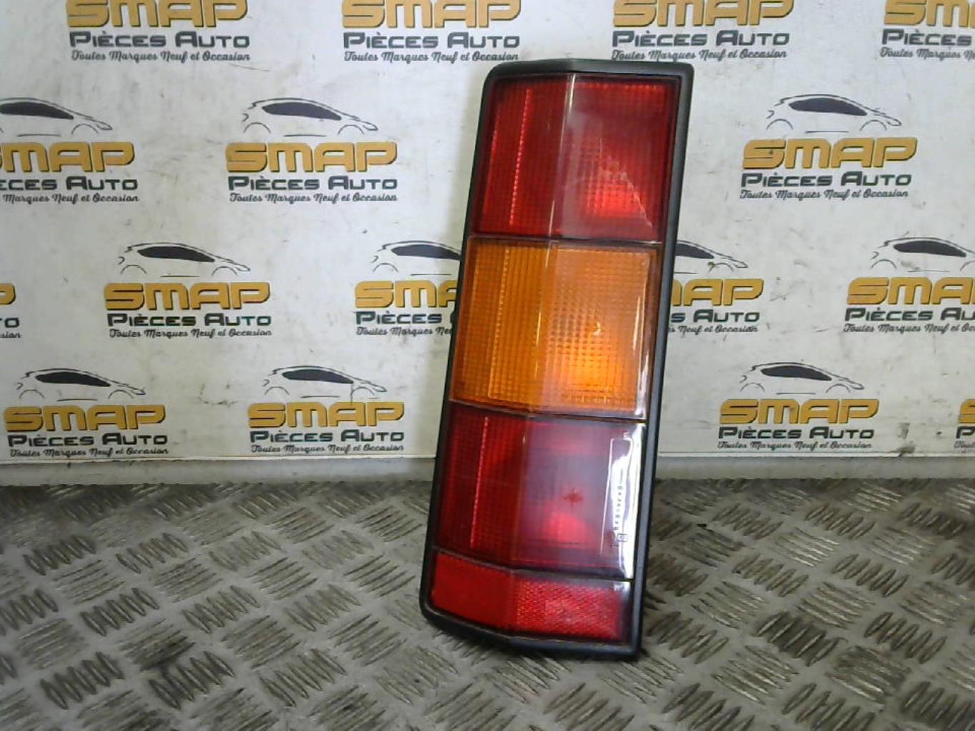 Fanale posteriore principale sinistro (luci) RENAULT EXPRESS PHASE 1 Gasolina - 1