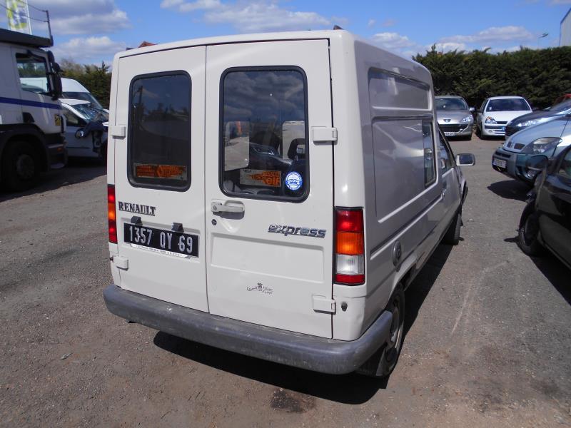 Boite de vitesses RENAULT EXPRESS PHASE 1 Essence - 1
