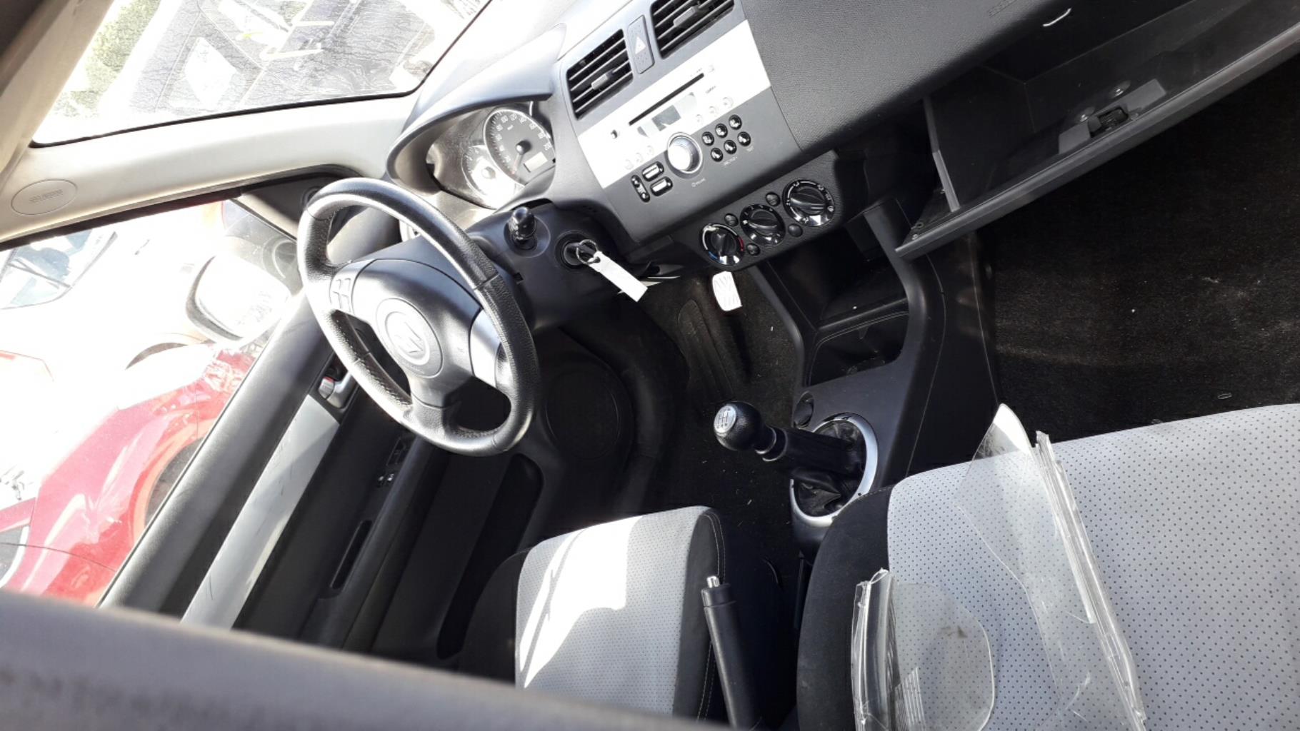 Ceinture avant gauche SUZUKI SWIFT 3 Diesel - 1