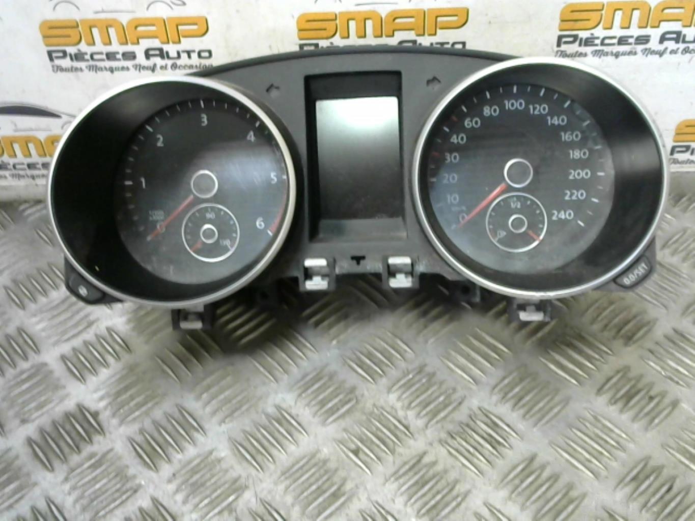 Compteur VOLKSWAGEN GOLF 6 Diesel - 1